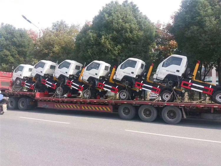 长安88 98 112马力汽油勾臂垃圾车